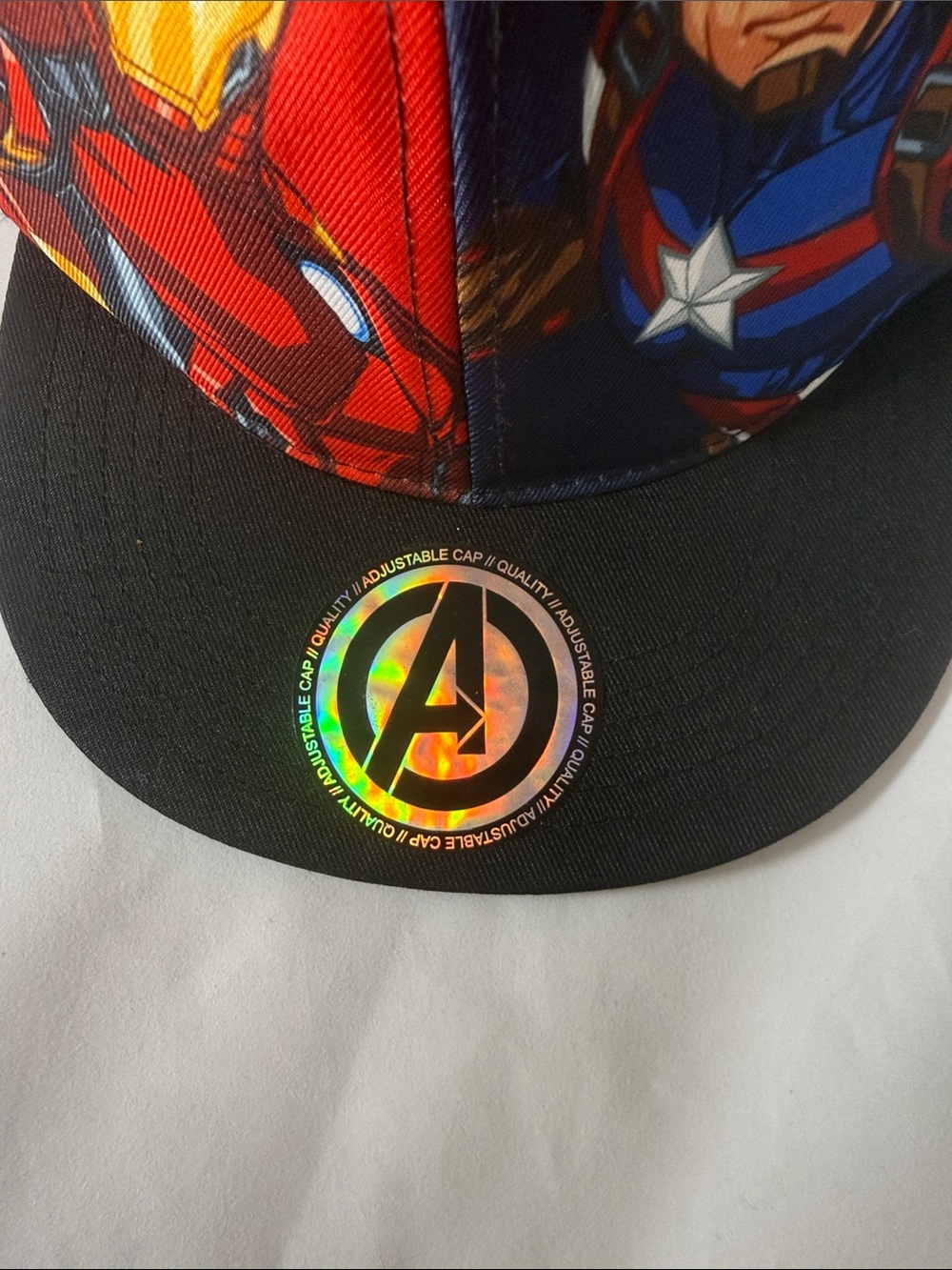 Marvel Kids Avengers Snapback Hat - Red, Blue, Black - Picture 4 of 5